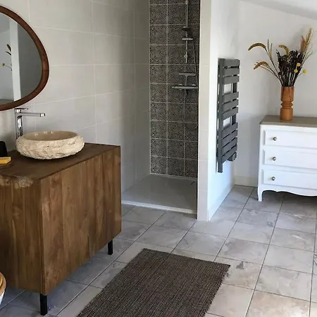 Charmante Maison De A Deux Pas De La ! Сasa de vacaciones *