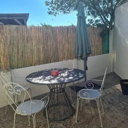 Charmante Maison De A Deux Pas De La ! Сasa de vacaciones Saint-Georges-de-Didonne